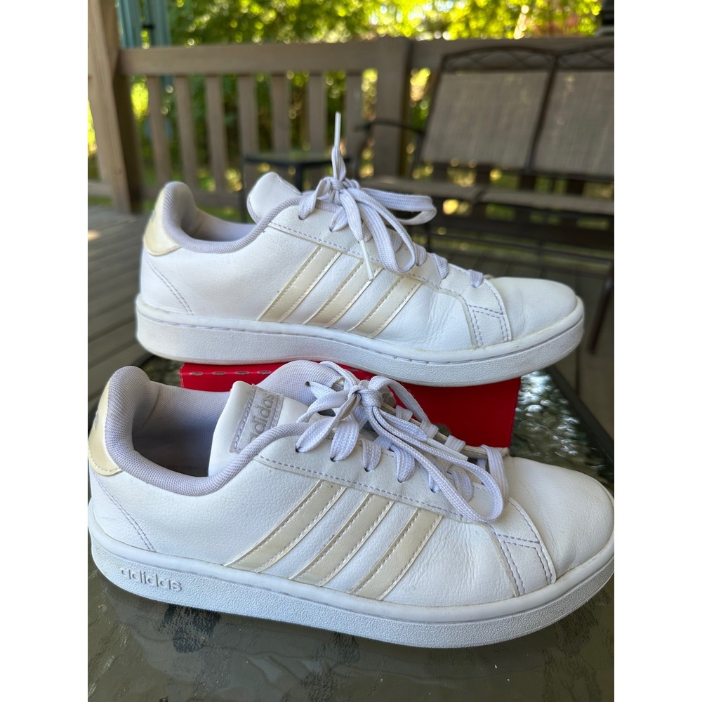 Adidas Grand‎ Court Cloudfoam Lifestyle White Gold Stripe Sneakers Women's 8